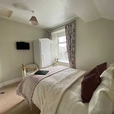 Kenilworth 4* Windermere
