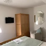 Kenilworth Pensión 4*