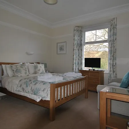 Kenilworth 4* Windermere